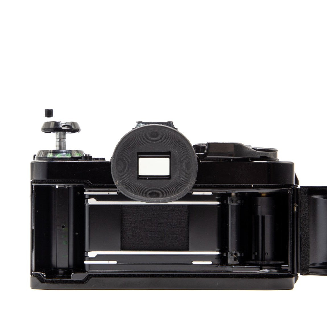 Internal view of the Canon AE-1 Program lens mechanism and mechanics – 35mm film camera close-up