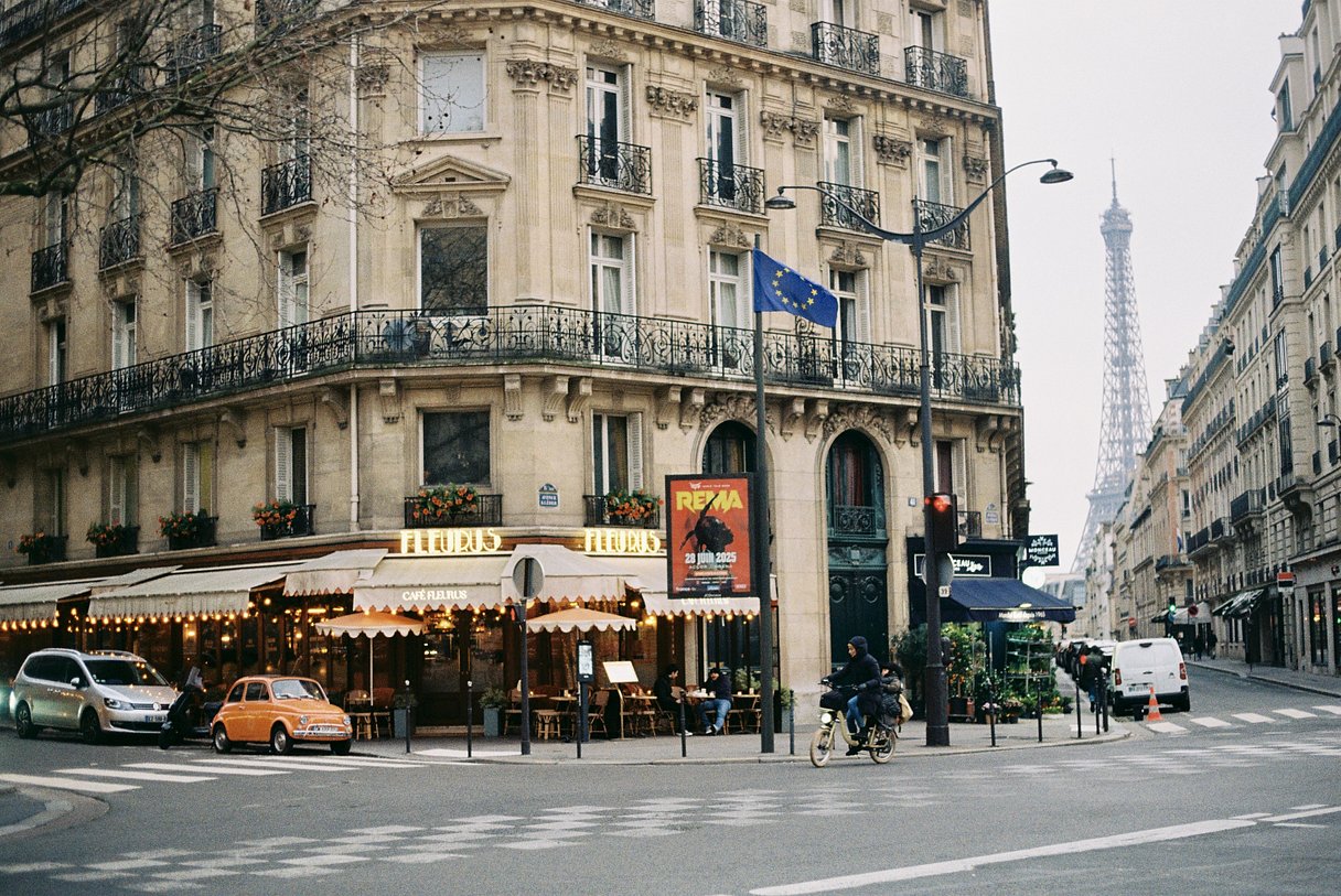 Sample photo taken with the Canon EOS-1 35mm film camera.