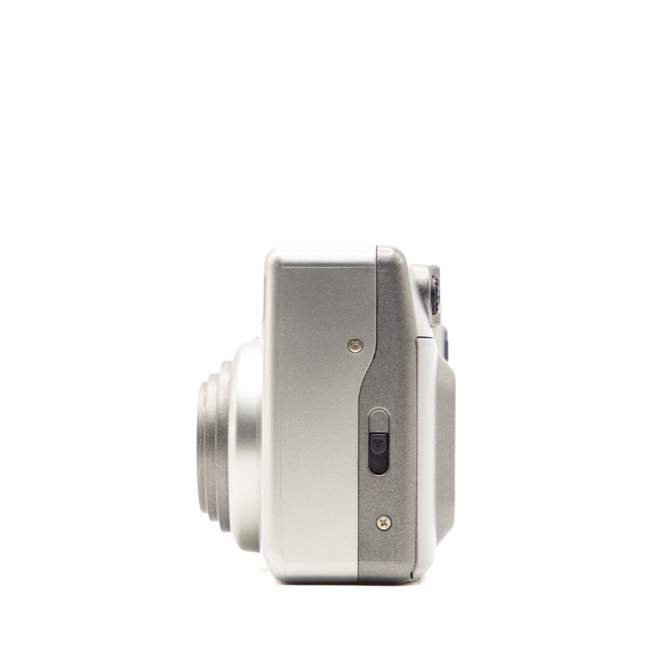 Kyocera Yashica EZ Zoom 105 35mm Point-and-Shoot Film Camera