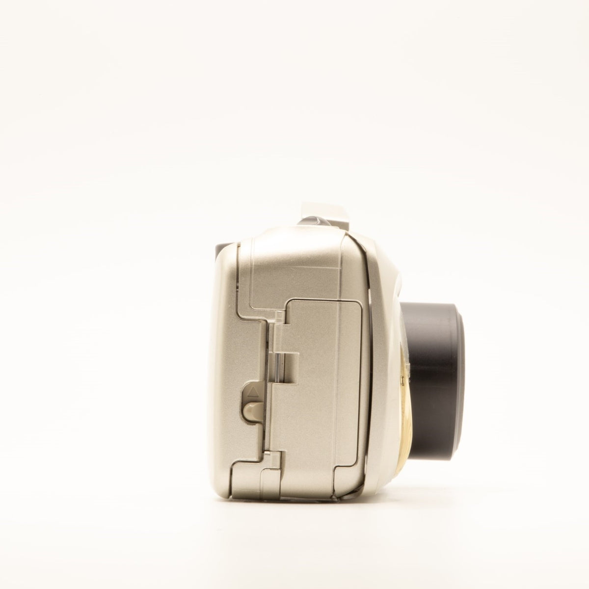 Opposite side view of the Olympus MJU Zoom 140 Deluxe 35mm camera body